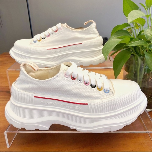 ALEXANDER MCQUEEN Tread Slick Low Top White Sneakers Size: Women US 6.5. - Picture 15 of 15